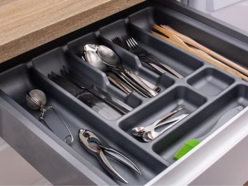 Cutlery Organizers